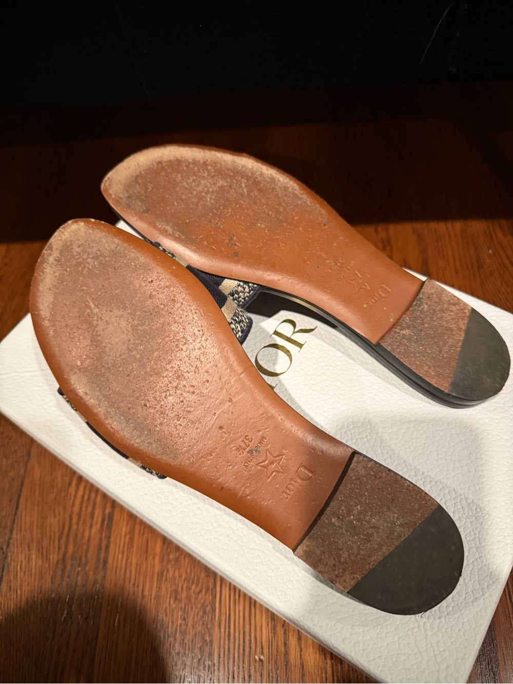 Christian Dior Day Slides - Picture 5 of 6